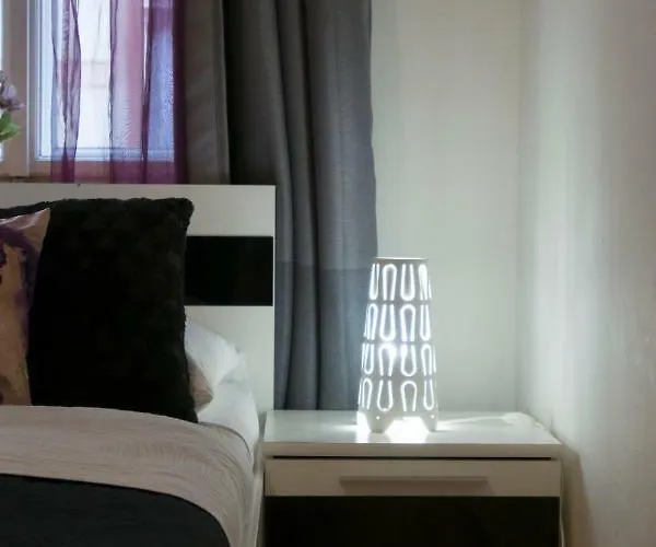Lejlighed Spacious Near Wenceslas Square *