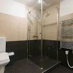 Spacious Near Wenceslas Square Daire Prag